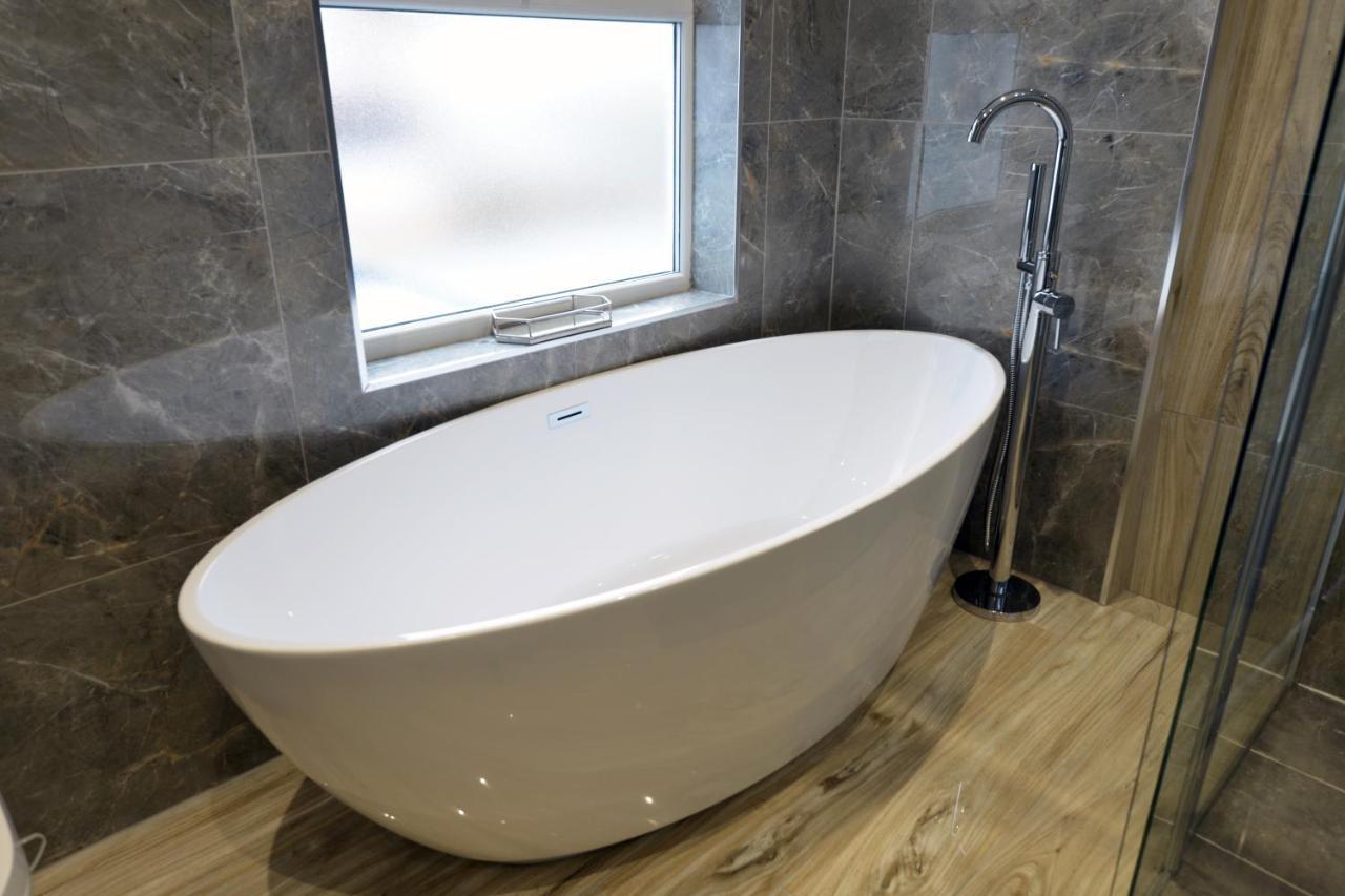 Outstanding Modernised 3/4 Double Bedroomed House Littlehampton Exterior foto